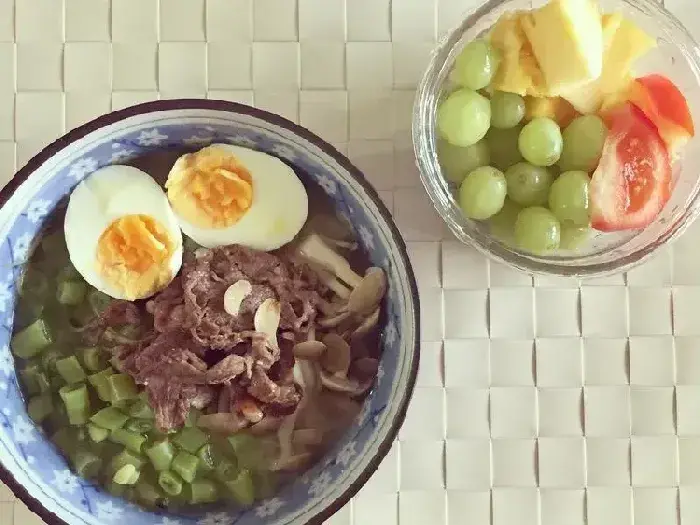 烧肉味噌鸡丝面